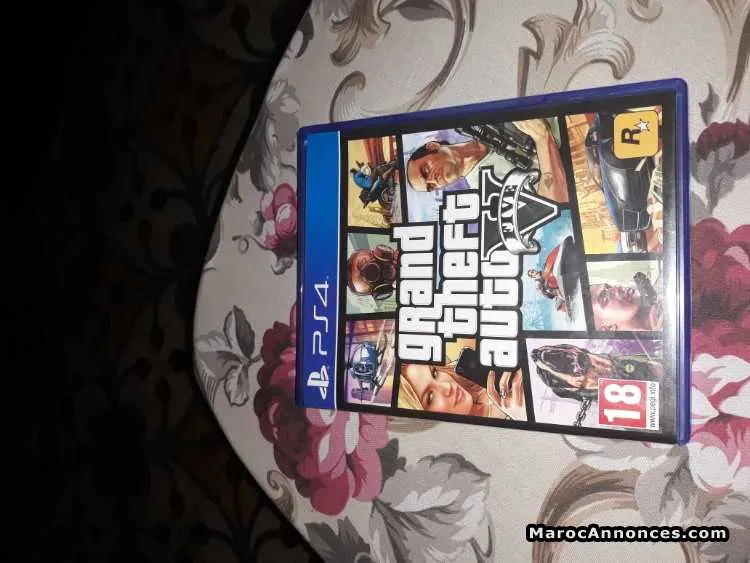 Gta 5 + fifa 18 ps4 - الدار البيضاء (2)