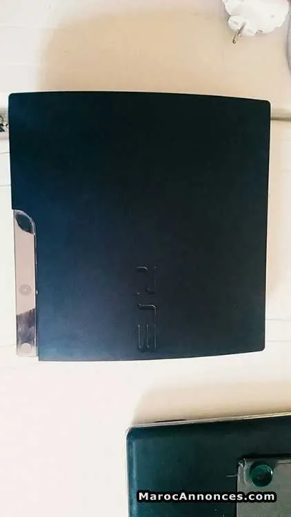 Playstation 3 ps3 slim 320 gb 1050 dh - وجدة