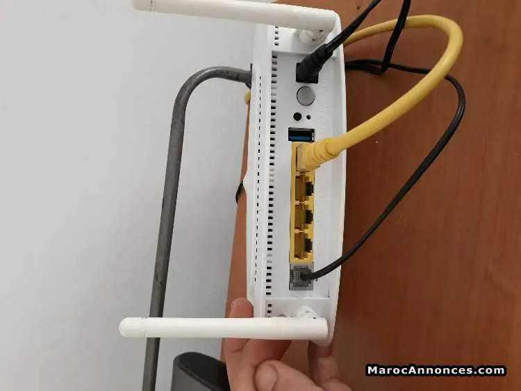 Routeur comptrind ar-5315u - أكادير (2)