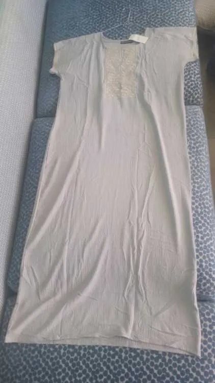 Robe grise et dorée - الرباط