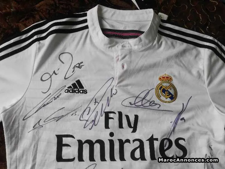 T-shirt real madrid 2014-2015 avec signature de tt - الرباط (2)
