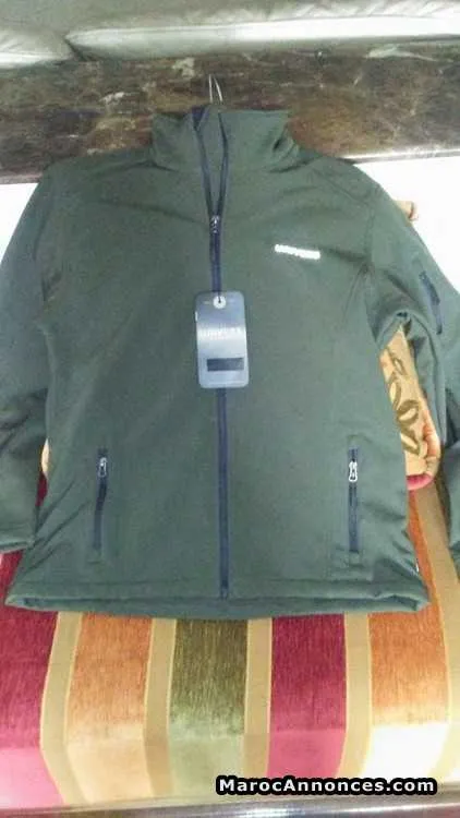 Univers imperméable italy - الرباط