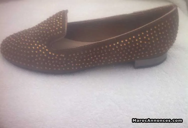 Chaussures neuves - الرباط (2)