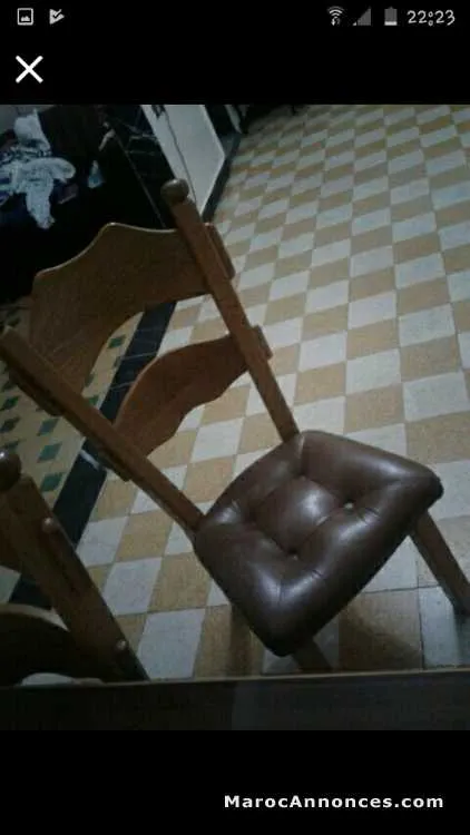 Table salle à manger - الرباط
