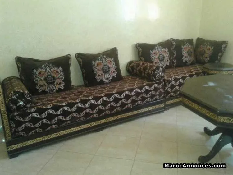 Salon à vendre - الفقيه بن صالح (3)