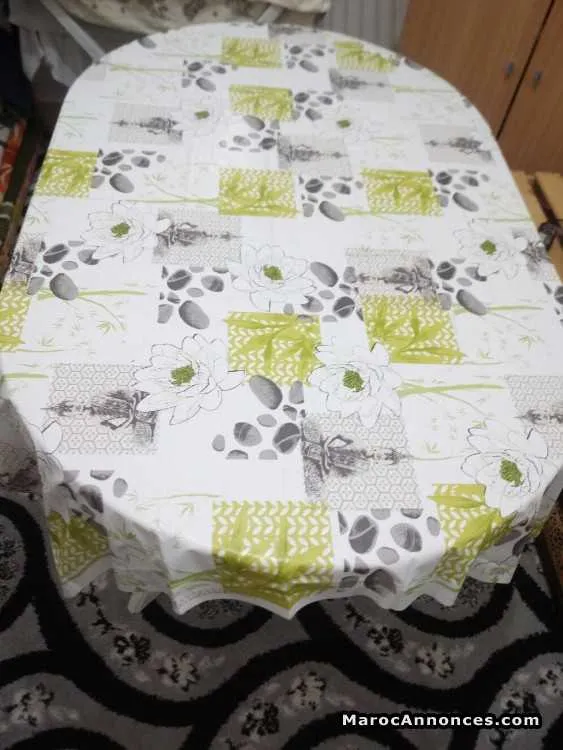 Tables plastique - مكناس