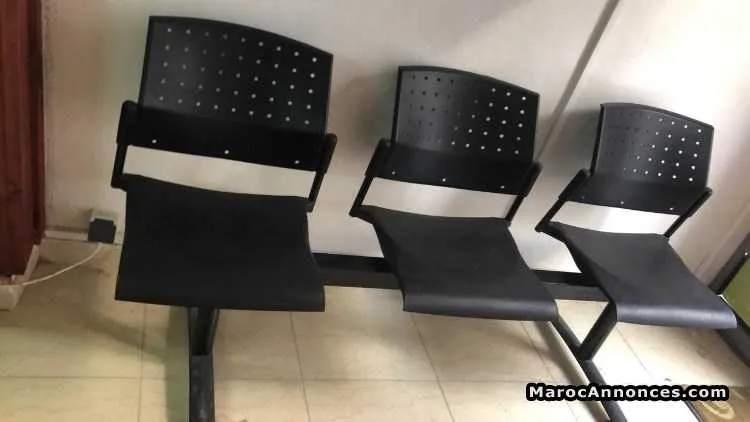 Deux bureau+ deux chaise+ trois chaise d'accuil - الدار البيضاء (3)