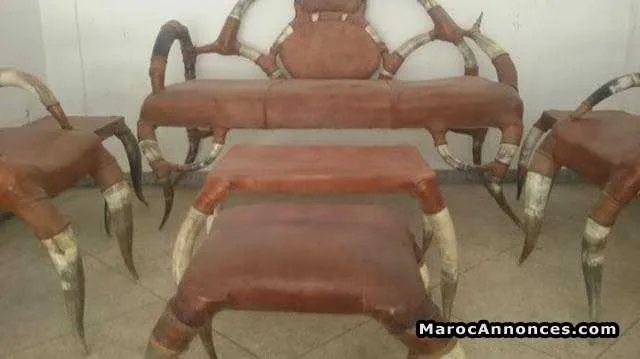 Fauteuil en cuir et cornes de gamouss - فاس (2)