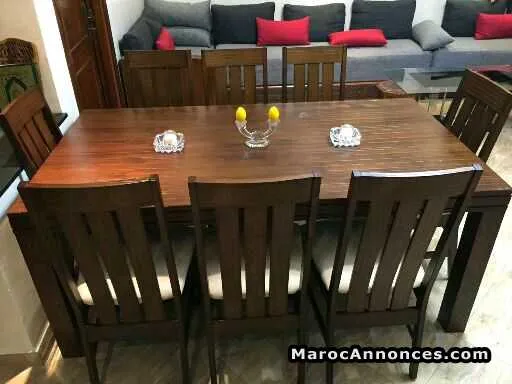 Salle à manger de luxe table en  bois massif - الدار البيضاء