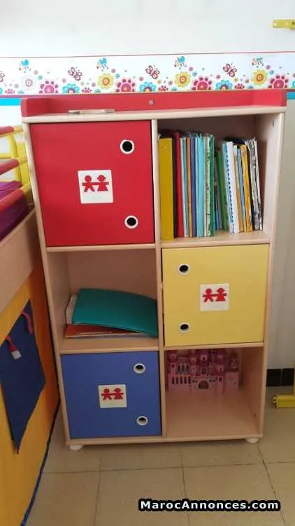 Bibliothèque et bureau enfant - الدار البيضاء