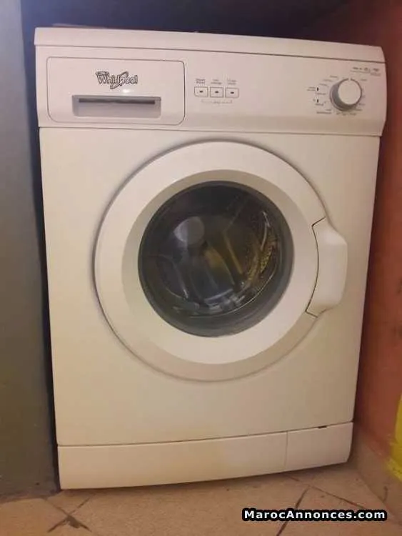Lave linge whirlpool automatique 6kg - أكادير