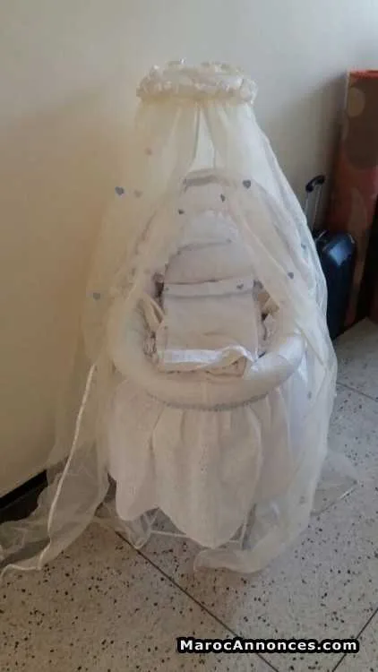 Lit de bébé - سلا