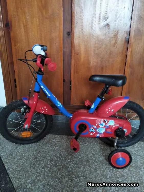 Vélo enfant b'twin - مراكش