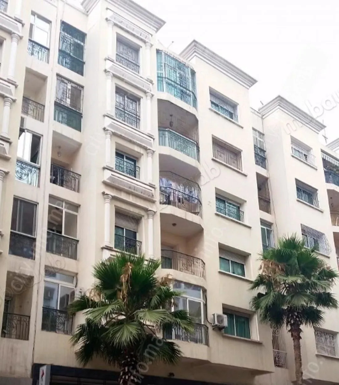 Appartement à vendre à Benjdia. Surface de 110 m². Salon tra... - الدار البيضاء