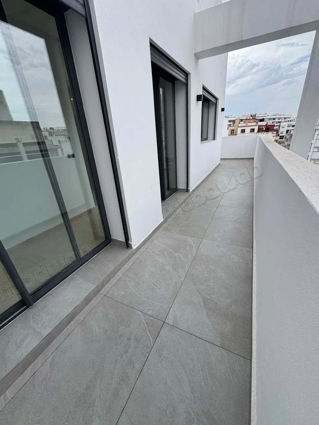 Appartement en vente à Palmier. 1 chambre. Conciergerie à di... - الدار البيضاء (3)