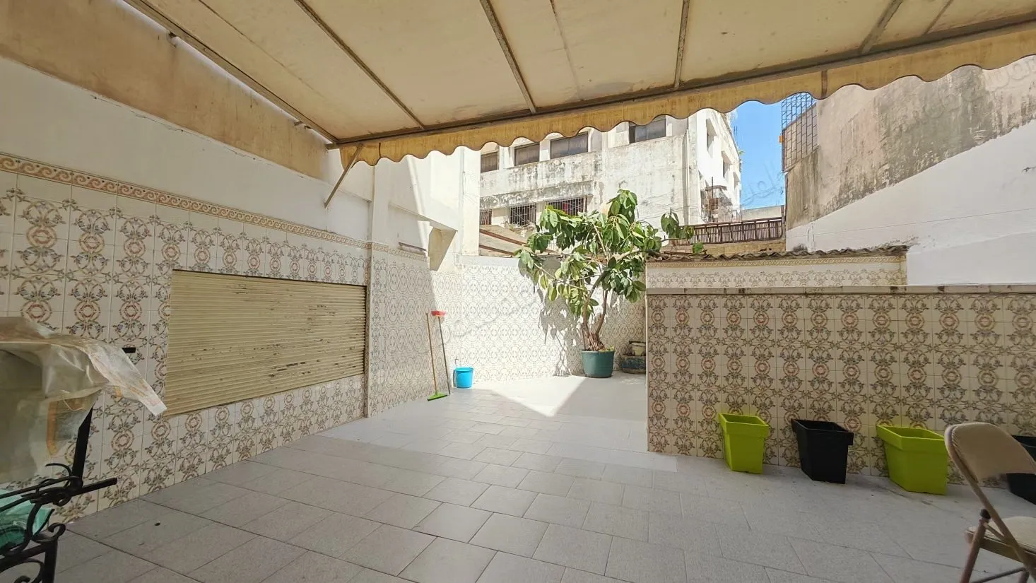 Appartement 99 m²  Terrasse 49 m² Bd d'Anfa - الدار البيضاء