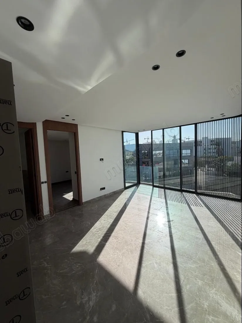 Studio premium à saisir - الدار البيضاء