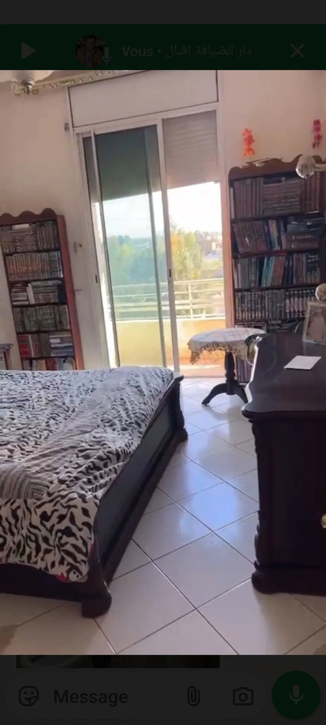 Vend appartement à Hamria. 
Surface de 160 m². 
Bien meublé - مكناس (2)
