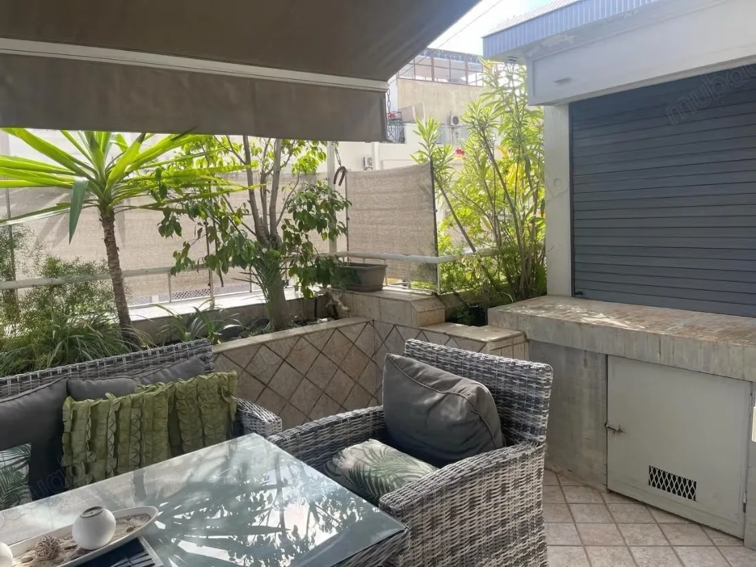 À vendre duplex terasse étage élevé à qrt racine - الدار البيضاء (3)