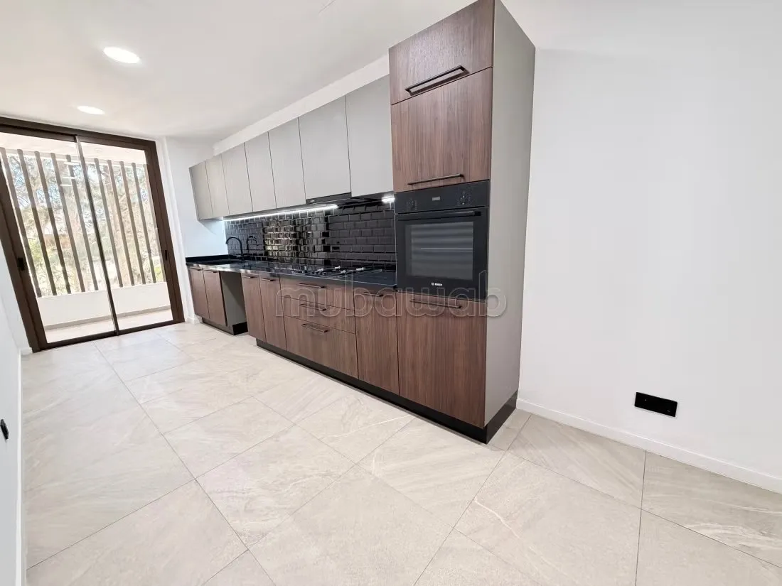 Bel Appartement à louer orangeraie de Souissi - الرباط (2)