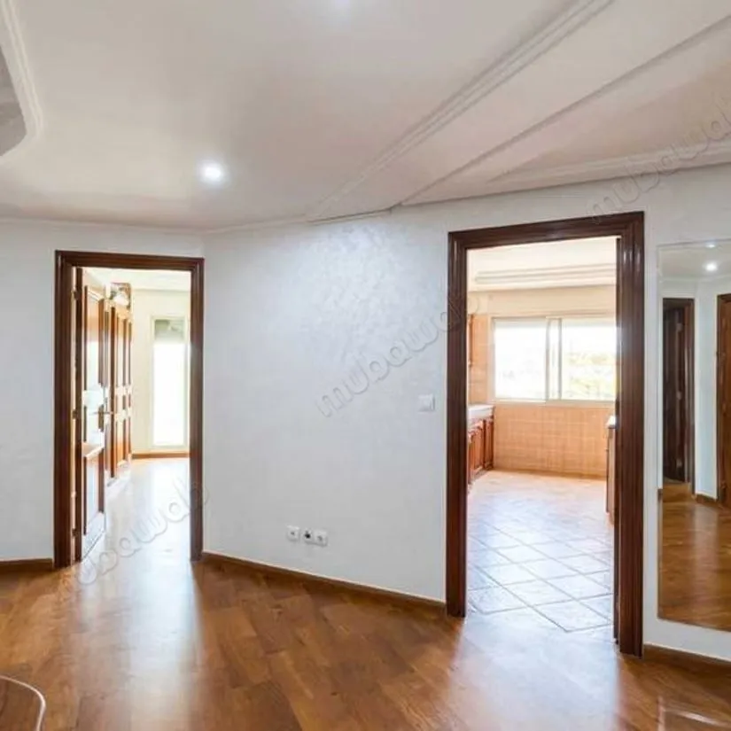 Appartement à Vendre de 152.0 m² à Casablanca, Val Fleuri - الدار البيضاء (3)