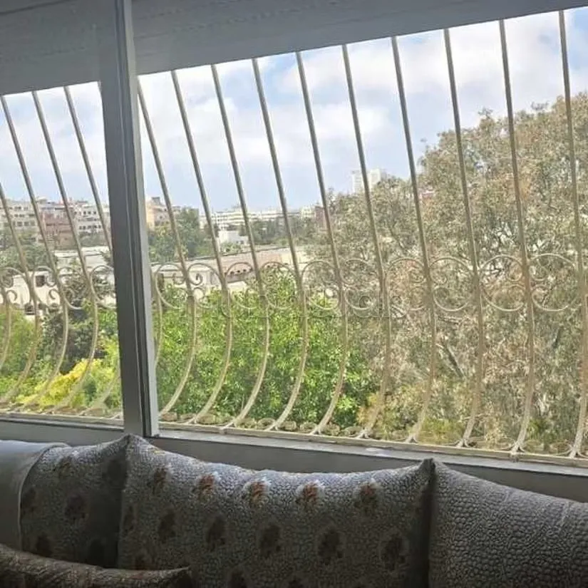 Appartement à Vendre de 180.0 m² à Casablanca, Hopitaux - الدار البيضاء (2)