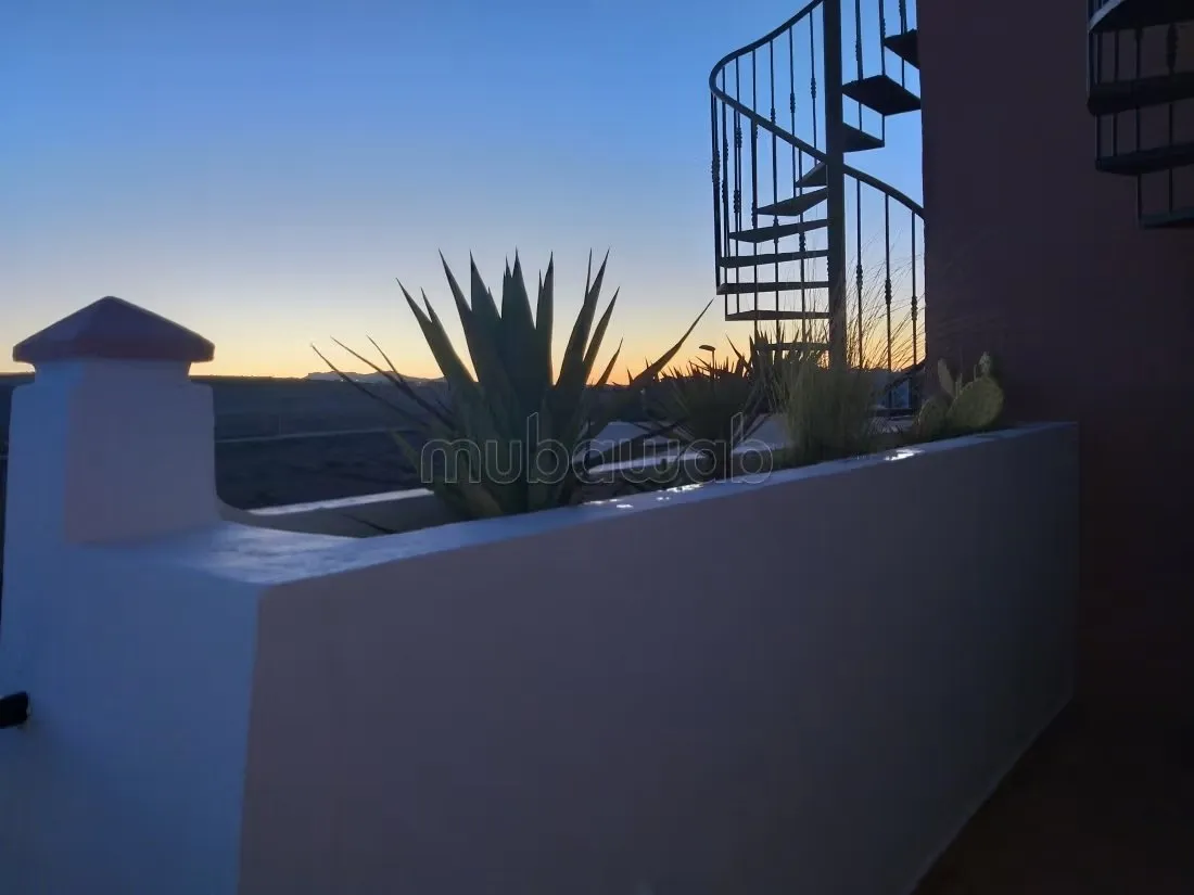 Appartement à l'achat à Saïdia. 2 grandes pièces. Meublé - السعيدية (3)