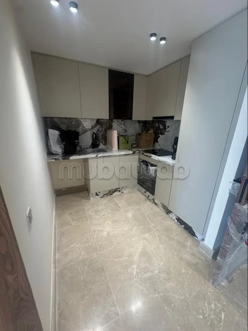 Bel appartement à vendre à Les princesses. 1 Pièce. Porte bl... - الدار البيضاء (2)