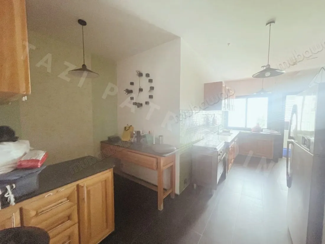 Apt 3 ch terrasse à rénover résidence fermée - الدار البيضاء (3)