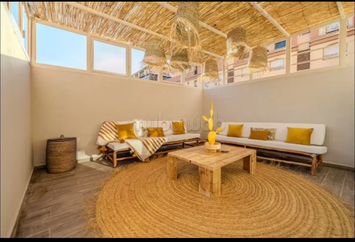 Vend appartement à Guéliz. 2 belles chambres. Meublé - مراكش