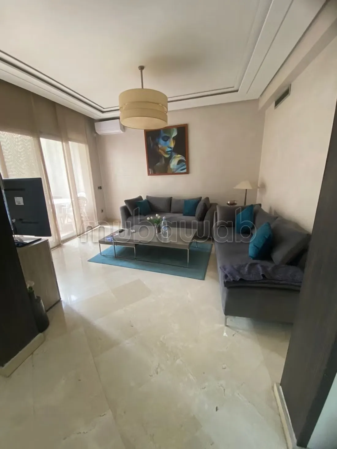 Studio moderne plein Racine à vendre avec coure - الدار البيضاء