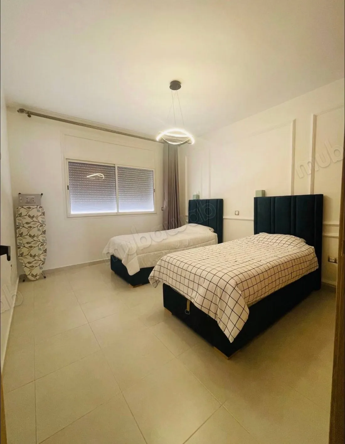 Superbe appartement à louer à Riyad. 3 chambres. Bien meublé - الرباط (3)