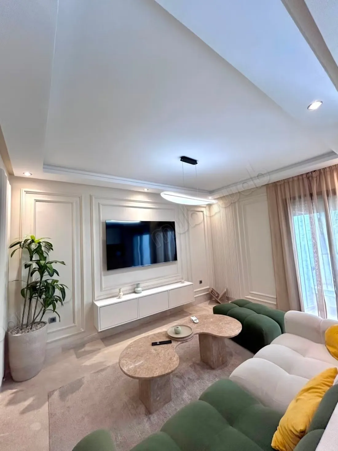 Duplex meublé à vendre Victor Hugo,
Marrakech - مراكش (2)
