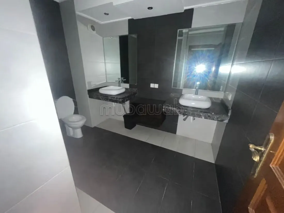 Superbe appartement à vendre à Racine. Surface totale 248 m²... - الدار البيضاء (2)