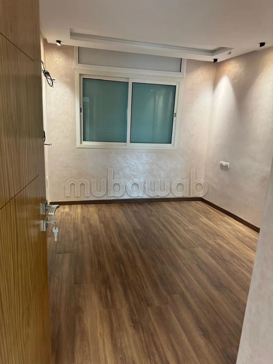 Bel appartement à vendre à Les Hôpitaux. Surface de 143 m²... - الدار البيضاء (2)