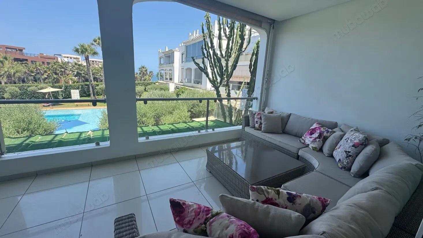 Superbe appartement à vendre à Dar Bouazza Residence Melrose... - دار بوعزة