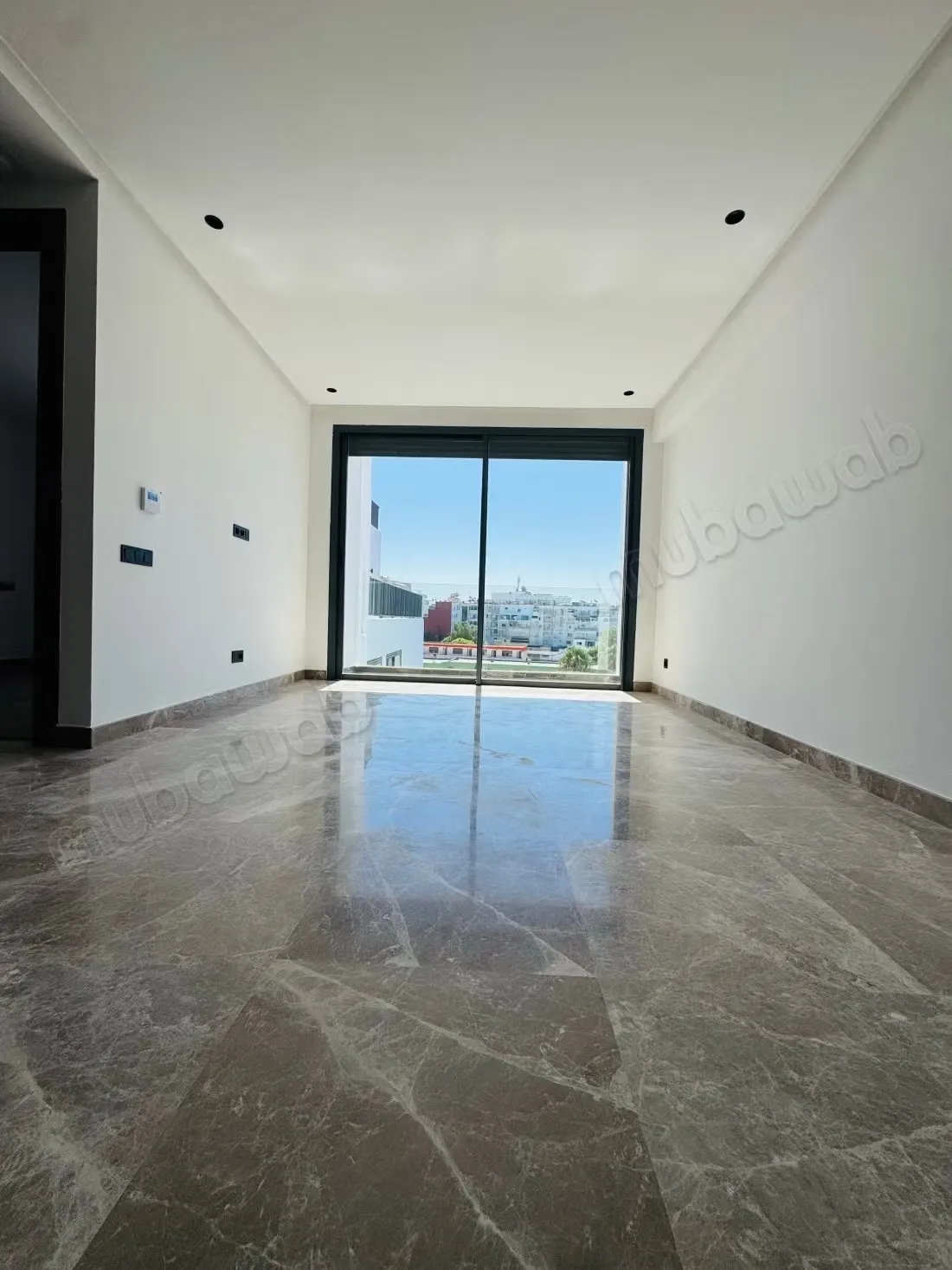 Appartement à vendre à Les princesses. 1 chambre. Porte blin... - الدار البيضاء (3)