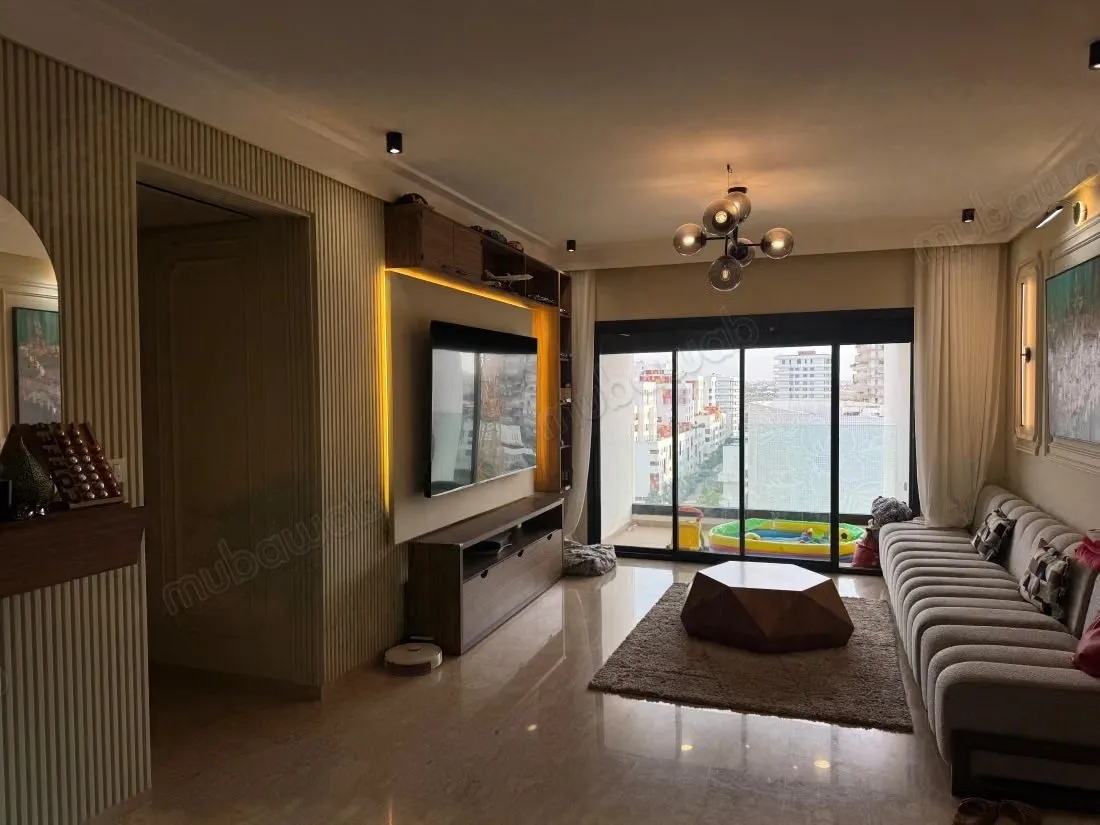 A vendre appartement 124m2 3ch à CFC - الدار البيضاء