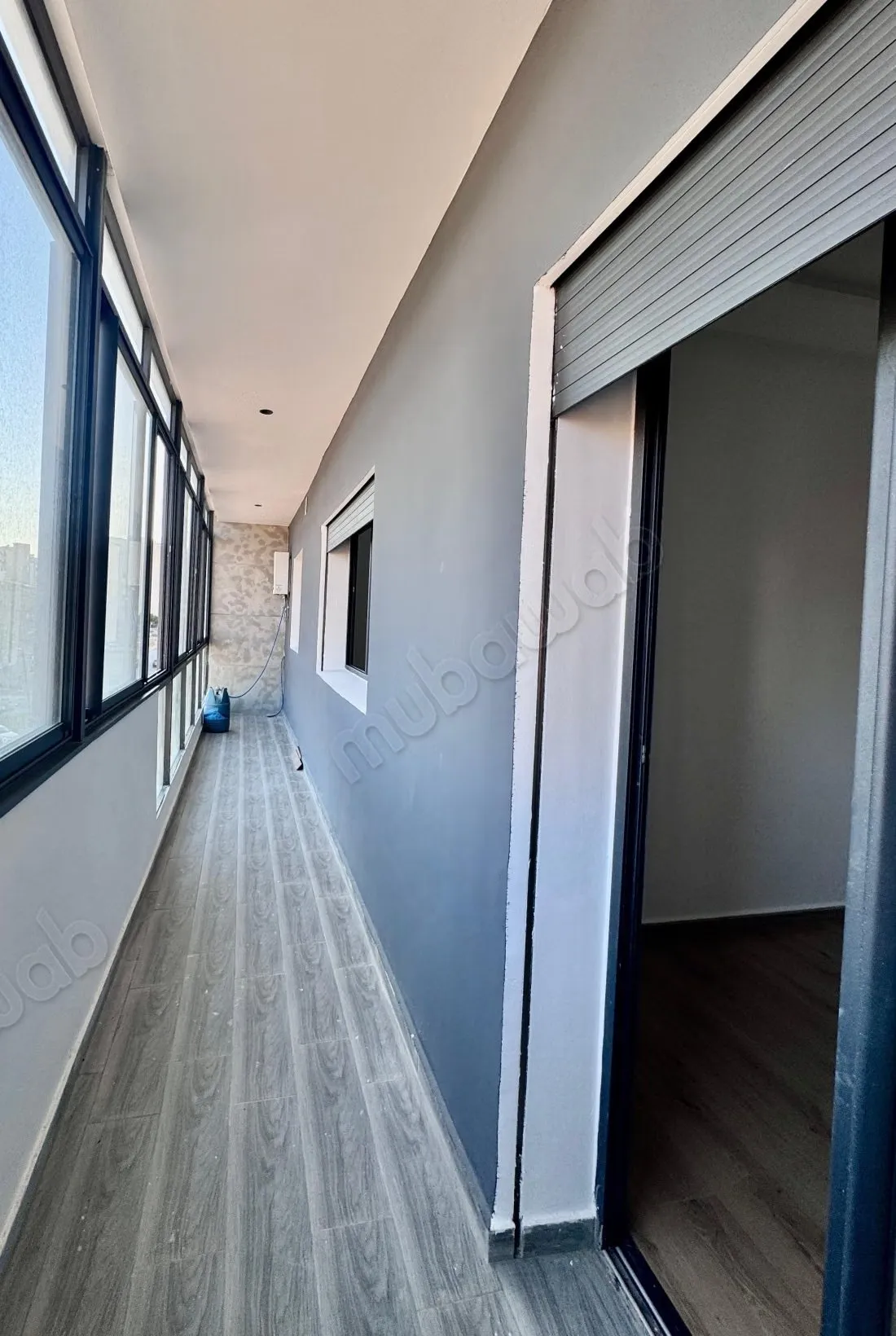 Appartment vide à louer de standing tanger balia - طنجة (3)