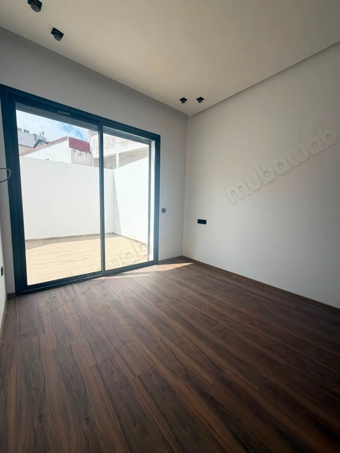 Très bel appartement en location à Franceville.
Superficie 5... - الدار البيضاء (2)