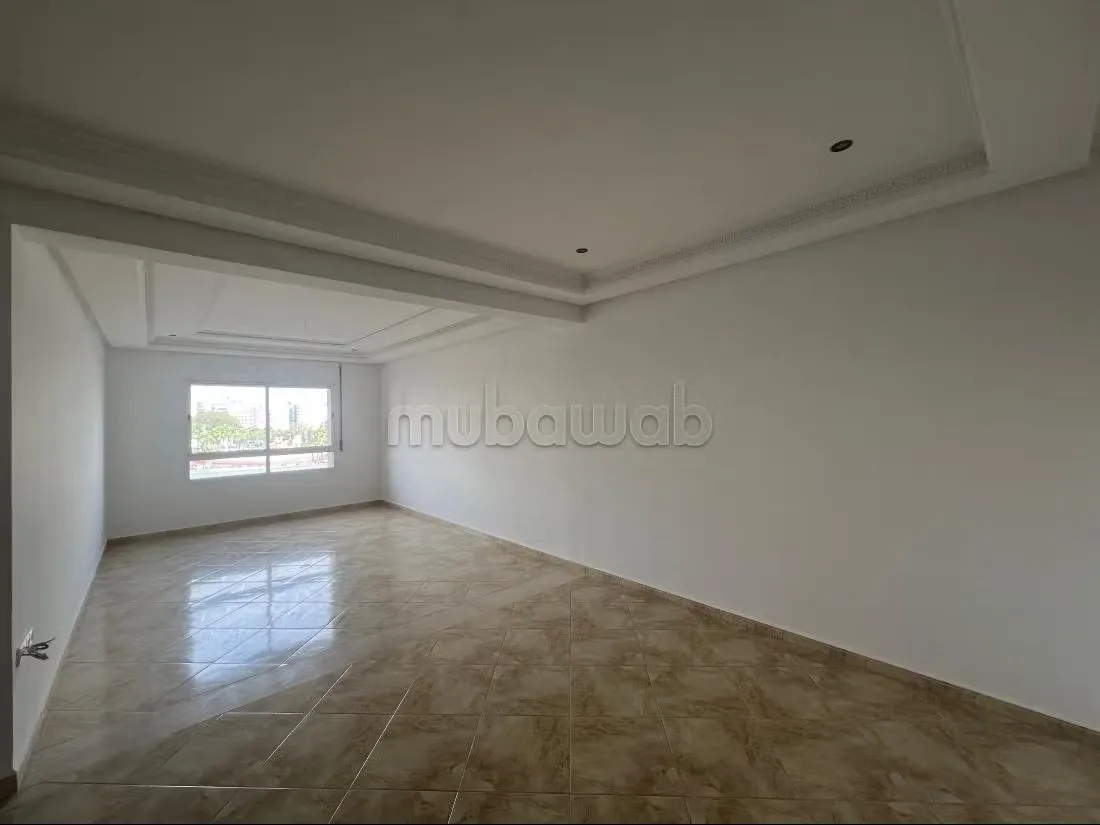 Superbe Appartement à Louer – 3 Chambres - طنجة