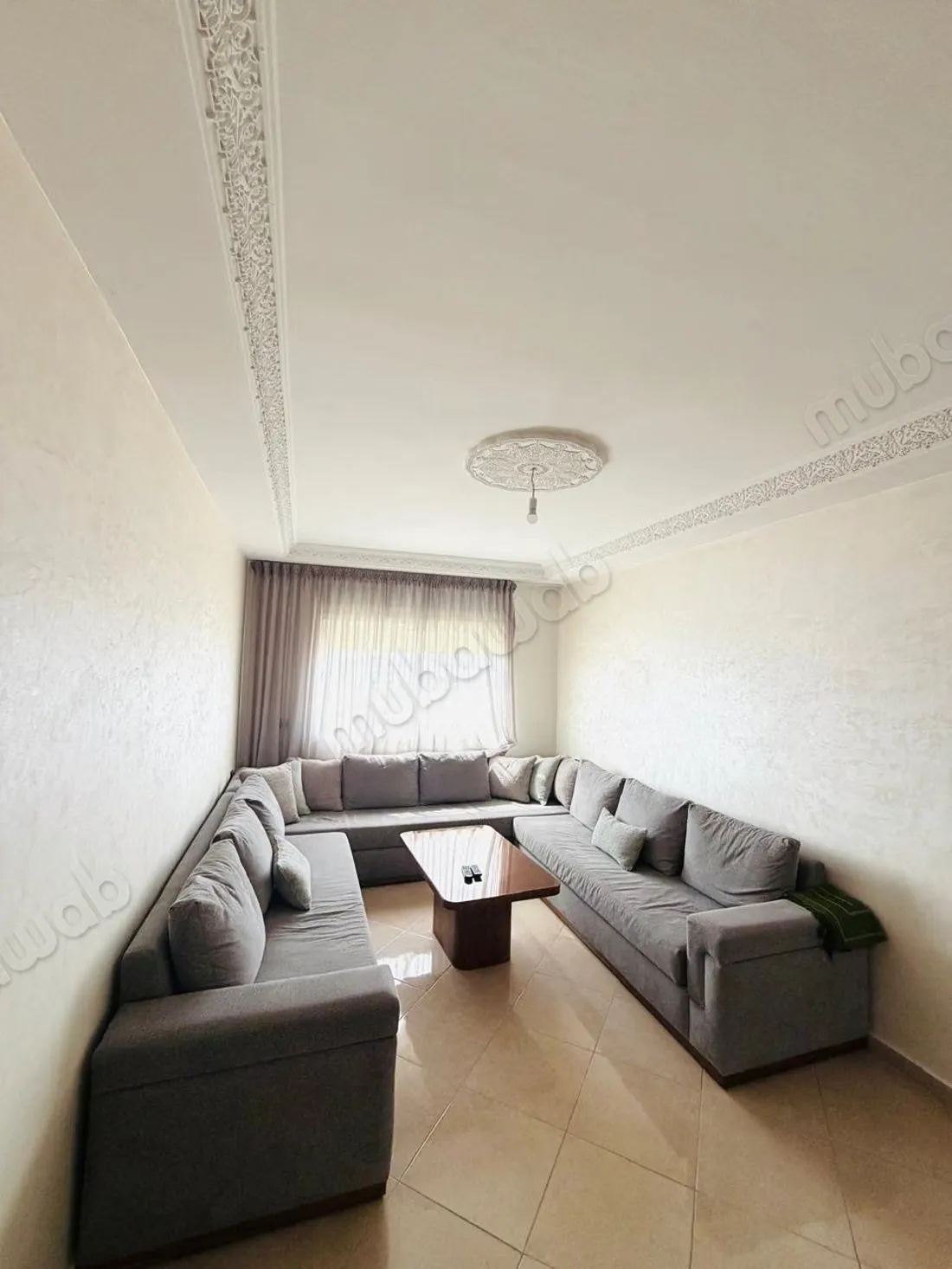 Bel appartement meublé - طنجة