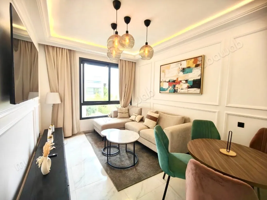 En Vente Meublé: Magnifique Appartement 3 chambres dans une... - الدار البيضاء (2)