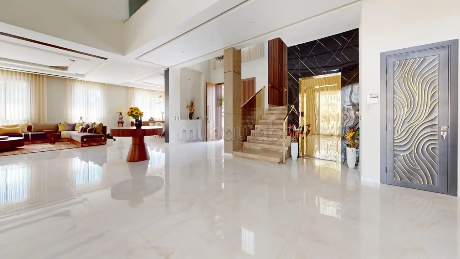 Villa de Prestige 1 900 m² en vente à Souissi - الرباط (2)