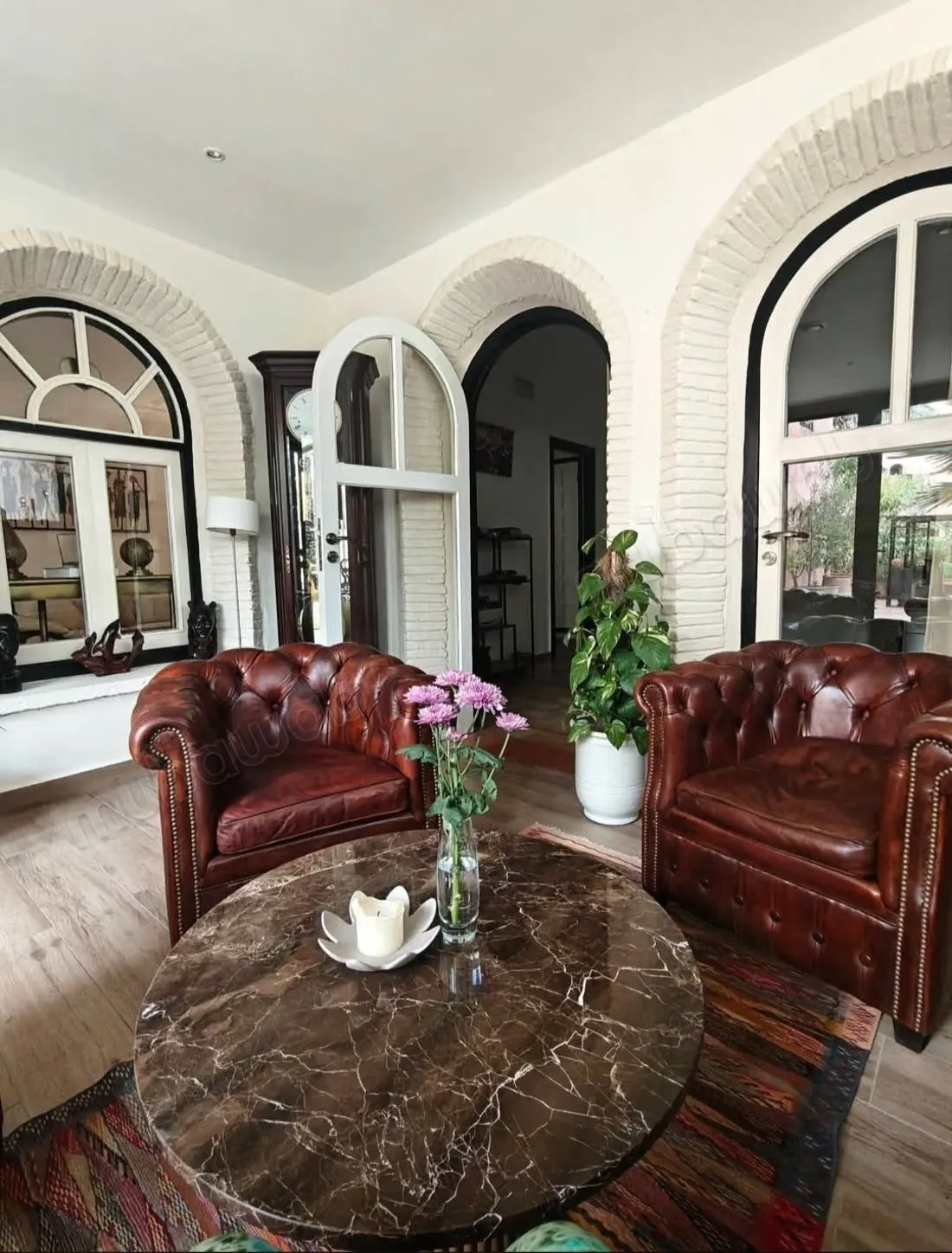 Magnifique RDJ 125m100m jardin - مراكش
