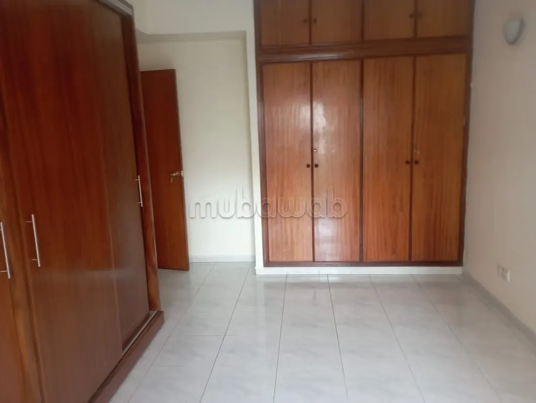 Appartement 200m hay riad - الرباط (3)