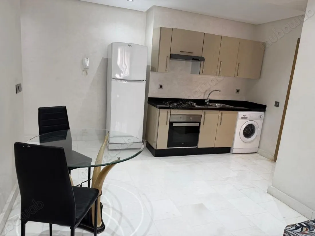 Joli studio meublé 47 m² Maarif - الدار البيضاء (3)