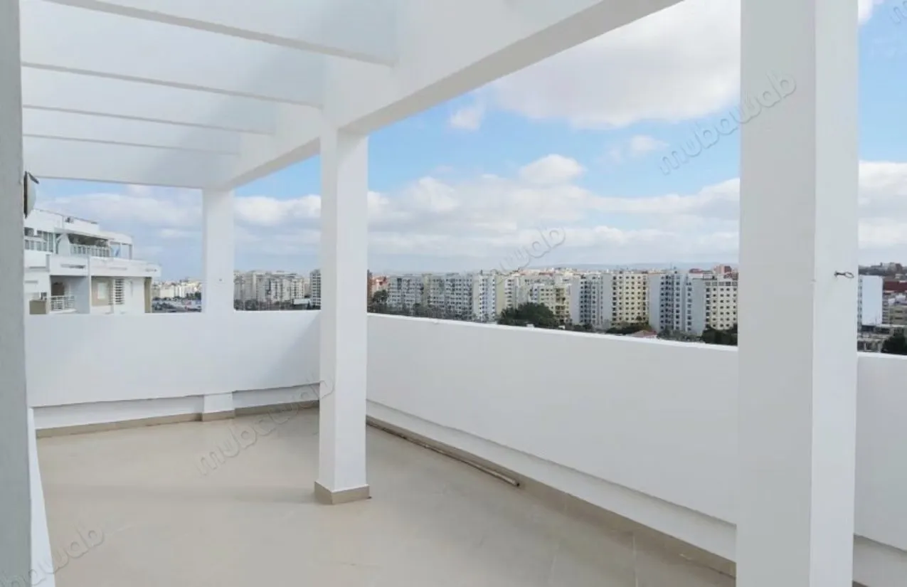 A vendre appartement avec terrasse entierement renove surfac... - طنجة