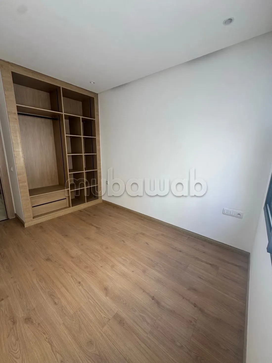 Vente d'un bel appartement à Bourgogne Ouest. 
1 belle chamb... - الدار البيضاء (2)