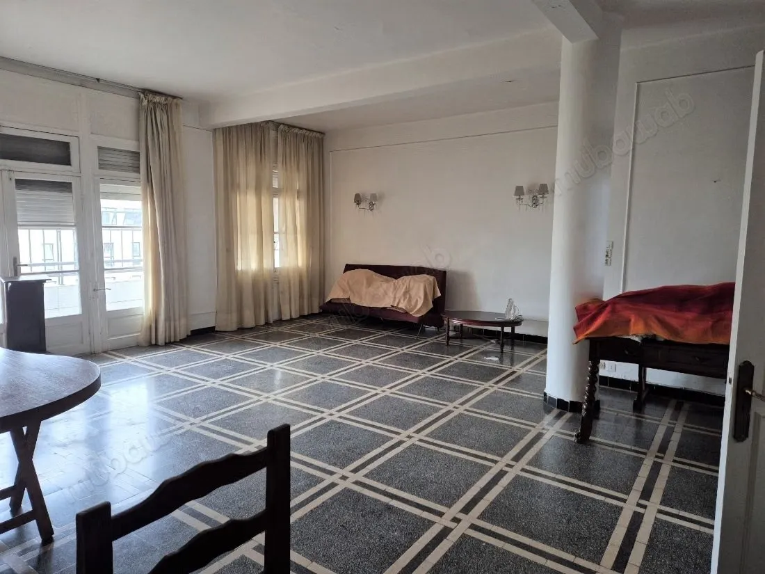 Appartement Art Déco avec terrasse Bd Resistance - الدار البيضاء (2)